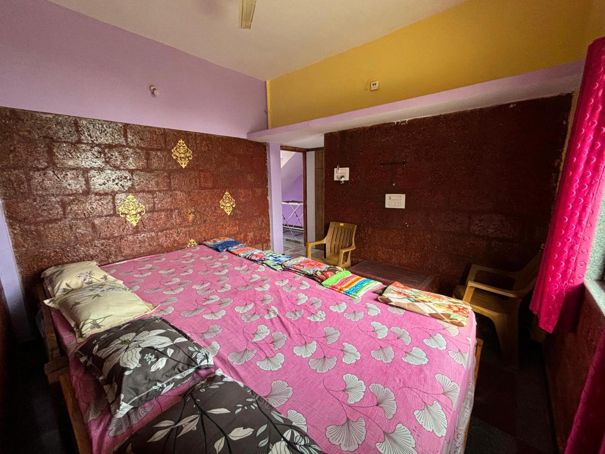 Dandeli Nakadi Home Stay Екстериор снимка